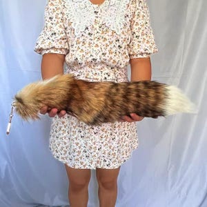 18&quot; to 19&quot; Fluffy Big Fox Tails Cosplay Tails Cosplay Fox Tails Natural Fox Tails with Keychains Brown Ombre Cosplay Fox Tails