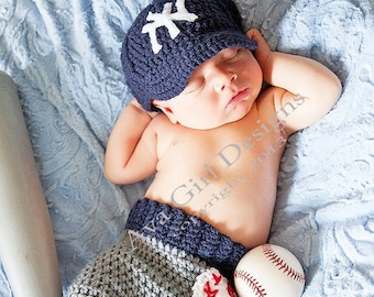 Yankees Baby - Baby Baseball Cap Pants - Father's Day Gift - Newborn - Photo Prop - Baby