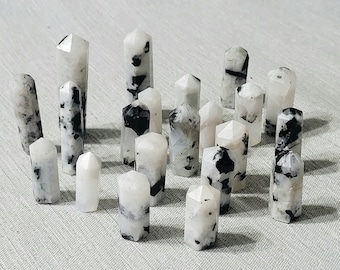 Rainbow Moonstone Point Tower, mini-potloodkristal