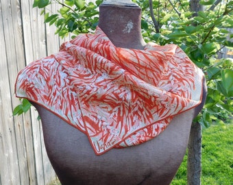 Vintage Scarf-VERA Neumann-Vintage Fashion-Orange-Flame-Ladybug scarf-Sunburst-Graphic Print-leaves wheat