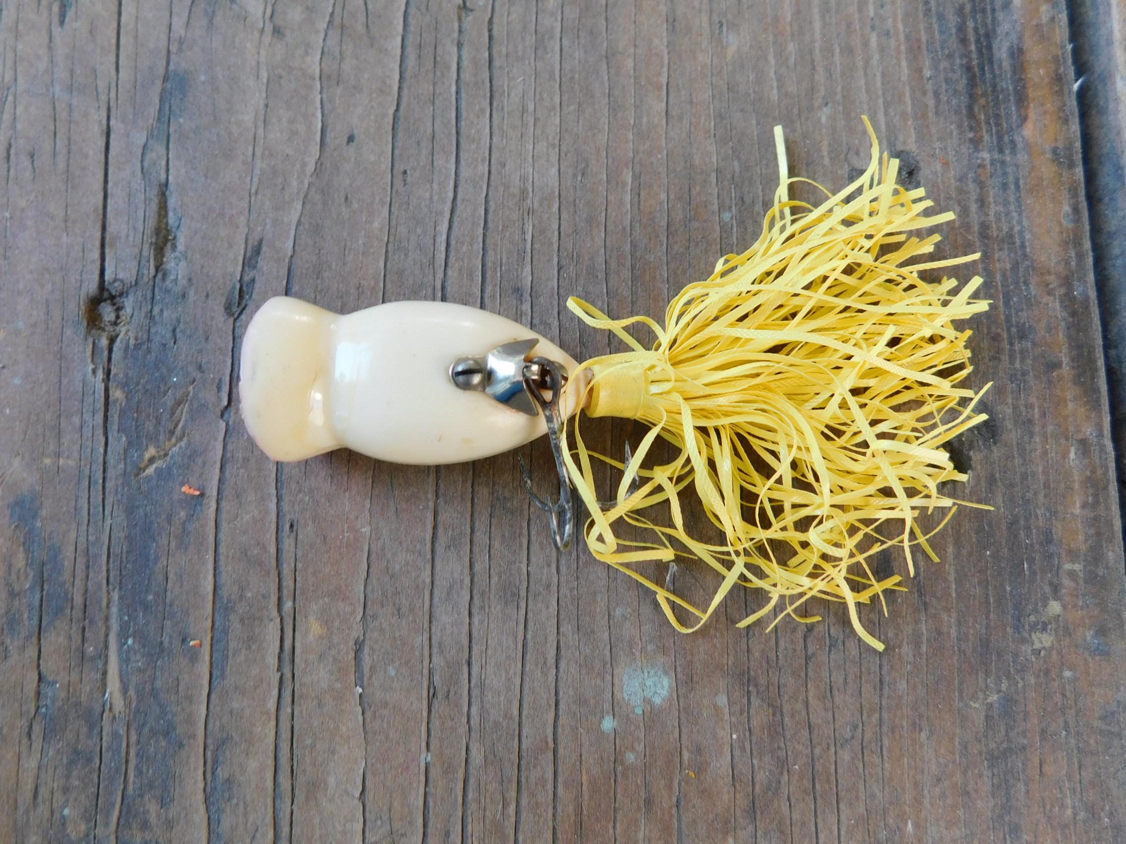 Leurres De Pêche Vintage – Poppers Et Bass Bugs En Bois – Art Populaire Américain – Boîte Coulissante