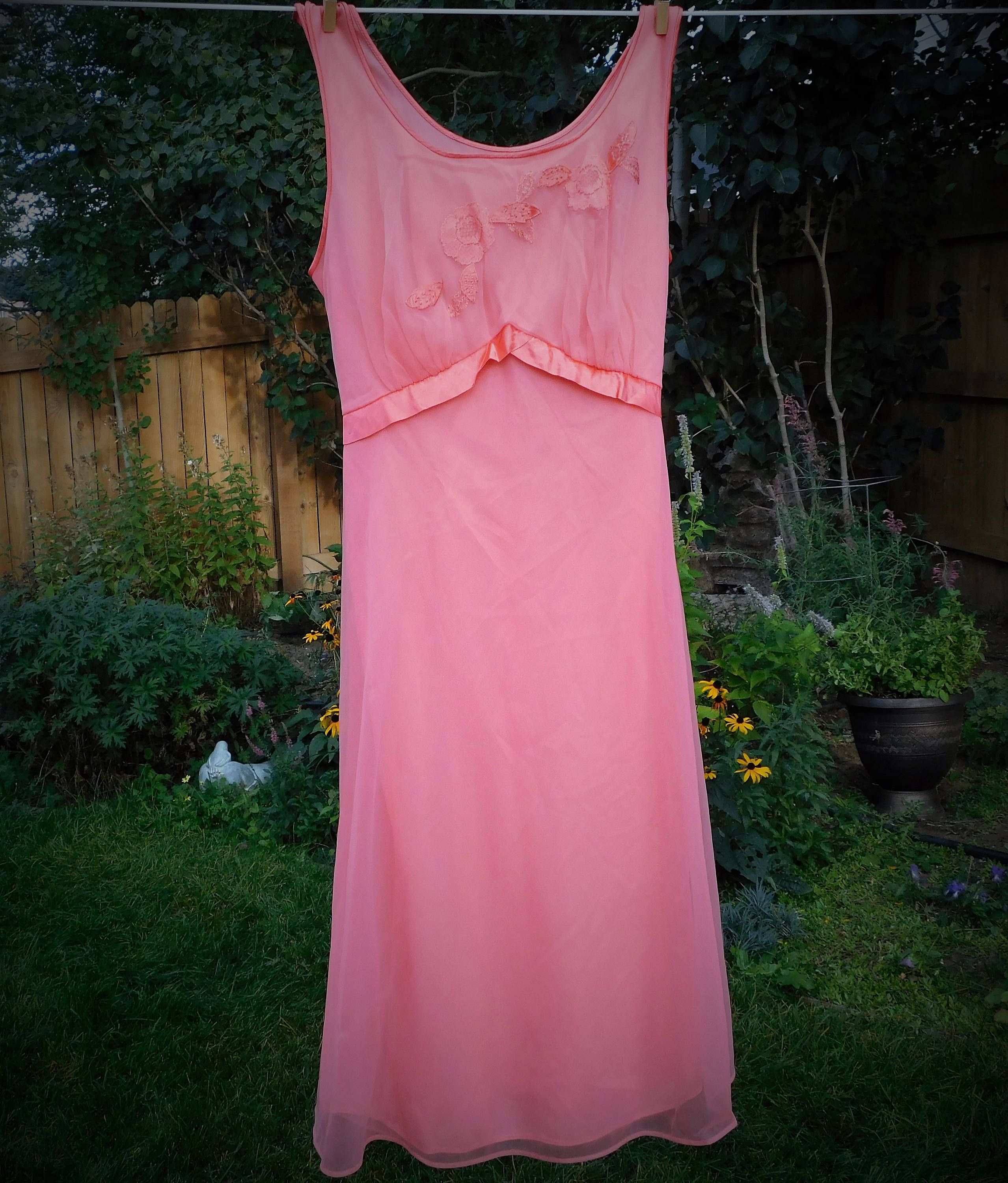 Vintage Nightgown-vintage - Etsy
