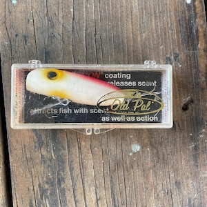 Vintage fishing lure-fish hook-antique lure-fishing tackle-Instant Collection-Scented Lure Old Pal-Woodstream-Old lure-Hydron-Unused