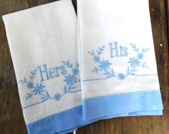 Toallas vintage-Sus toallas de punta de dedo-Regalo de boda-Toallas bordadas-casa de campo-Toallas de baño-Azul y blanco