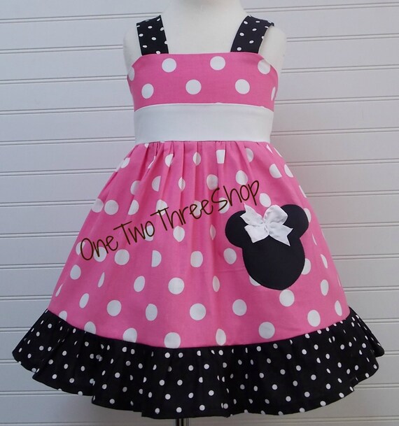 Items similar to Custom Boutique Clothing Minnie Mouse Med Bubble gum ...