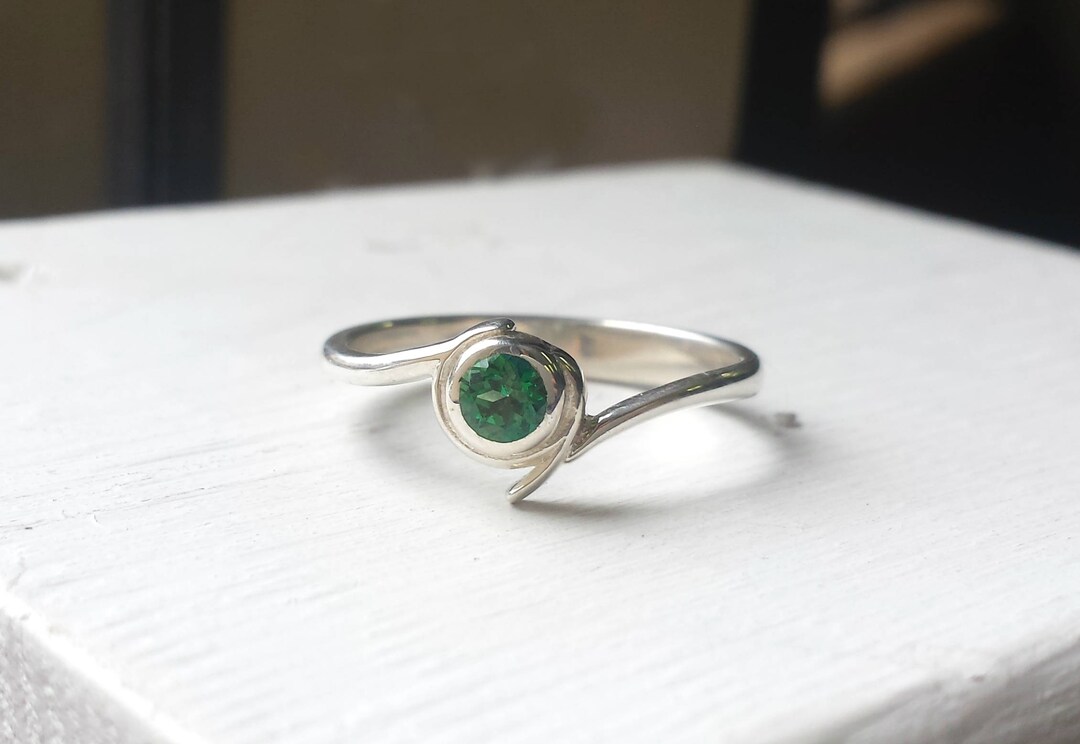 Kokiri emerald hotsell ring