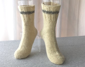 Hand Knit Rustic Thick 100% Virgin WOOL Socks Natural Undyed Cream White / Healthy Wool Knits / Diabetic Wool Socks / ECO Gift