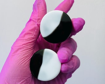 8-50MM Plugs - Epoxy Resin - Handmade Plugs for Stretched Ears - Black and White - Monochrome Split Double Flared Plugs