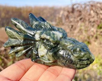 Hand geschnitzte grüne Jade Dragon Skull: Crystal Home Decor (3,9 '')