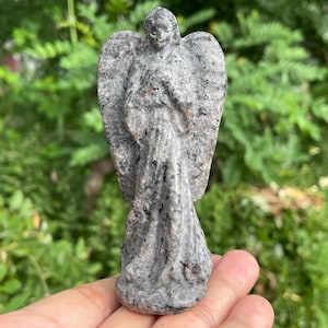 4&#39;&#39;+ Natural Yooperlite stone angel,quartz crystal elf,hand carved angel skull,Crystal Angel,Angel skull,Crystal Gifts 1pc
