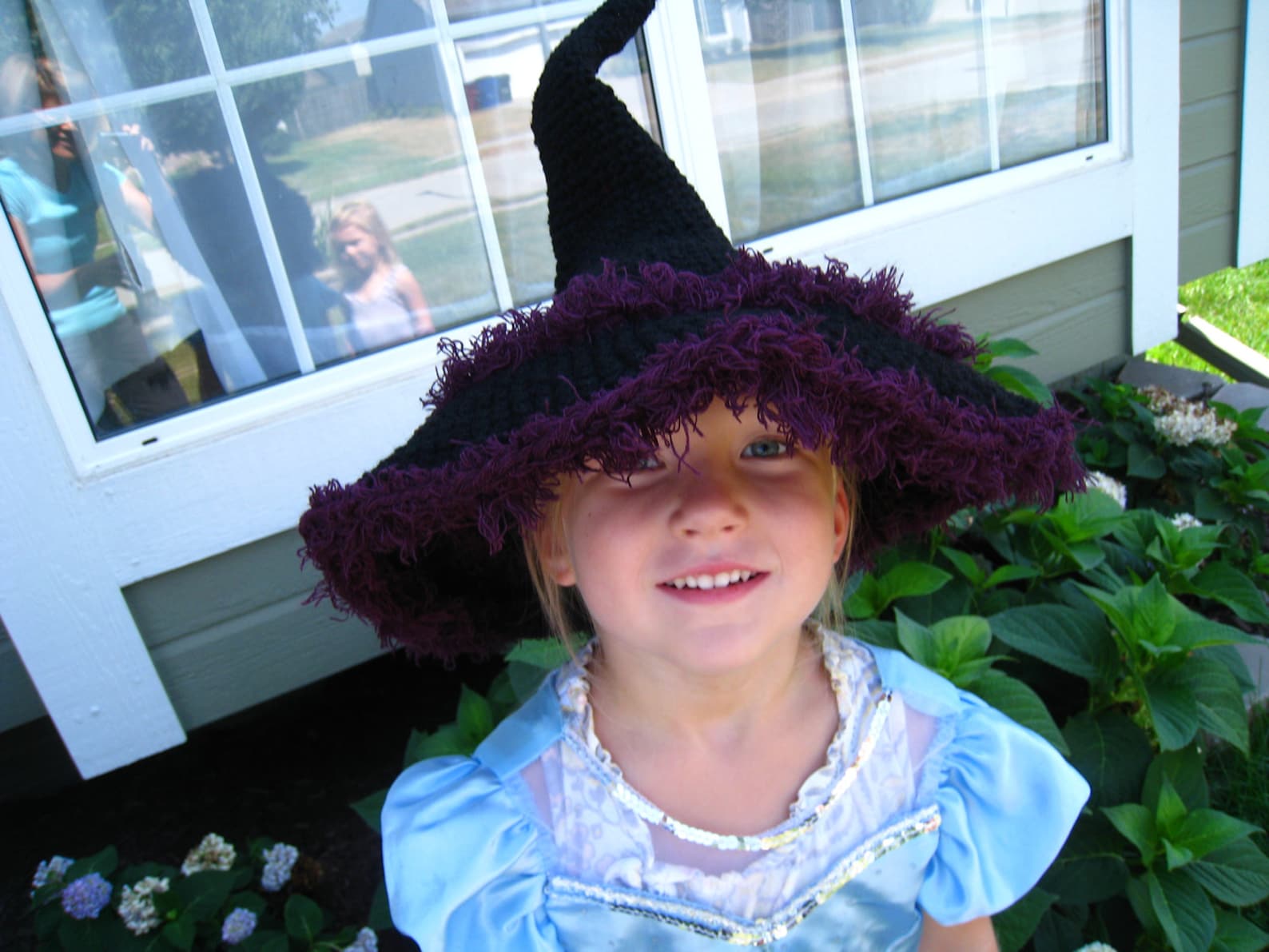 Crochet Pattern Halloween Witch Hat Costume, Child to Adult With Spider