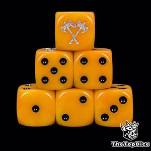 Flammengeschmiedete Zwerge Würfel Orange Kunstharz W6 für Grimdark Wargames, Dual Axt Berserker, Forgeborn Clans & Fantasy Runenfeuer Armeen.