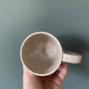 9 oz. Mug white, raw clay bottom image 3