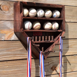 Personalisierte Home-Teller-Anzeige | Holz Baseball Ring Rack | Baseball Medaille & Ringhalter | Benutzerdefinierte Sport/Baseball Geschenk | Jungenzimmer