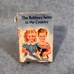 The Bobbsey Twins in the Country by Laura Lee Hope copyright 1950 hardcover
