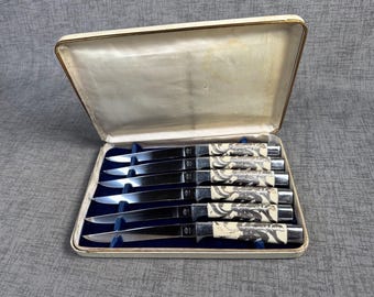 A Wingen steak knife set made in Germany, set of six with original box (please read entire description)