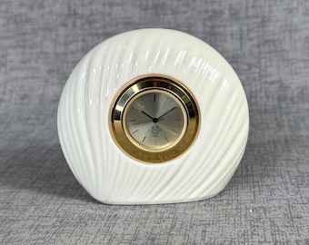 Lenox porcelain Shell Clock Gold Rim, Mirage Collection