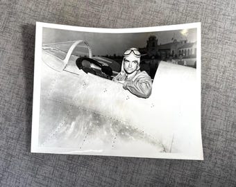Howard Hughes and Boeing plane black and white photograph, 1936