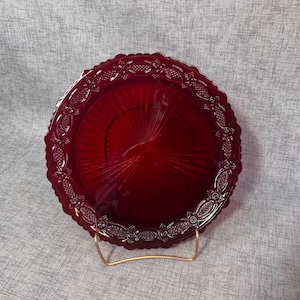 Avon ruby red Cape Cod 1876 collection Dinner plate