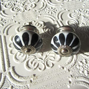 Set of 2 Black and White Ceramic Knobs