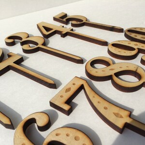 Wooden Number with inlay Cake Topper imagem 3