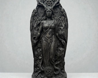 Lilith Statue Sumerian Goddess of Feminine Wisdom Hand Carved Lilith Wood Pagan Altar Lilith Wooden Pagan Goddess Altar Decor Black Lilith
