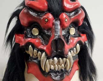 Moving Jaw Monster Mask - Fanged Horror