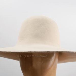 Men&#39;s Weight Fur Felt Capeline Hat Body - Brown Cream