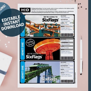 Könnte beinhalten: Druckbare Six Flags Geschenkausflug-Ticketvorlage. Die Vorlage zeigt ein farbenfrohes Bild einer Achterbahn und den Text "We're going to Six Flags". Die Vorlage enthält bearbeitbare Felder für den Namen des Empfängers, das Ziel, die Daten und Notizen.