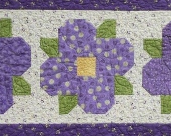 Bloomin' Posies Table Topper/Runner Quilt Pattern