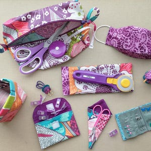 Snippets! PDF pattern for bag and sewing notions.