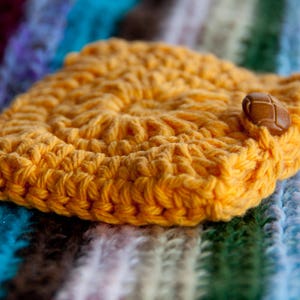 crochet tea bag cozy, crochet flower tea pouch, tea drinker gift image 6