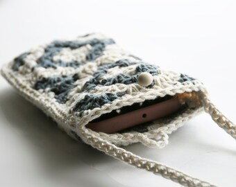 Crochet Granny Square Cell Phone Purse, Crossbody Bag