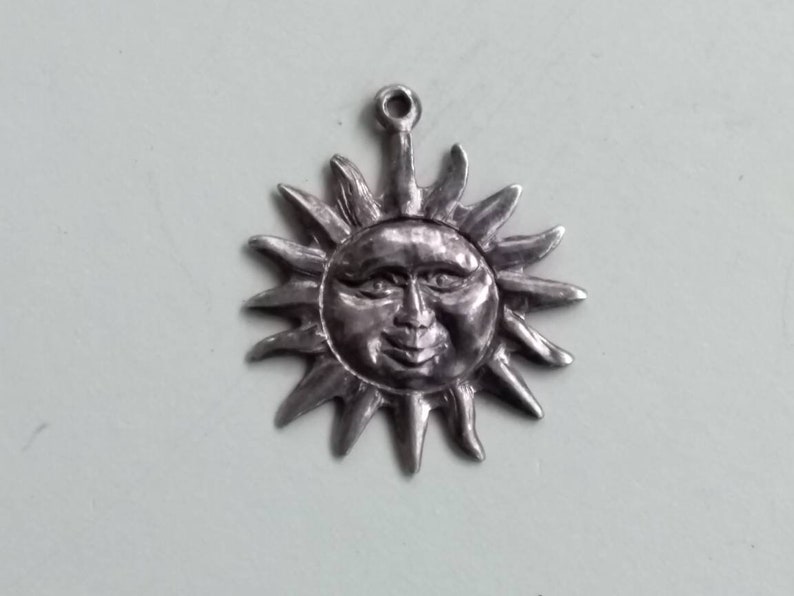 Vintage Charm Pendant Smiling Sun Celestial Zodiac Astrology Astonomy Sterling Silver Unisex Gift