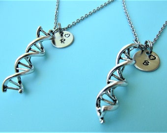 Best Friends DNA Necklaces, Best Friends Necklace, DNA Necklace, Best Friend Gift, Best Friends Jewelry, Best Friends Double Helix Necklace