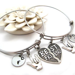 Set of 2 Best Friend Bracelets, ASL Friendship Bracelet, I Love You Bracelet, ASL Jewelry, Best Friend Gift, Friendship Bangle, ASL Bangle