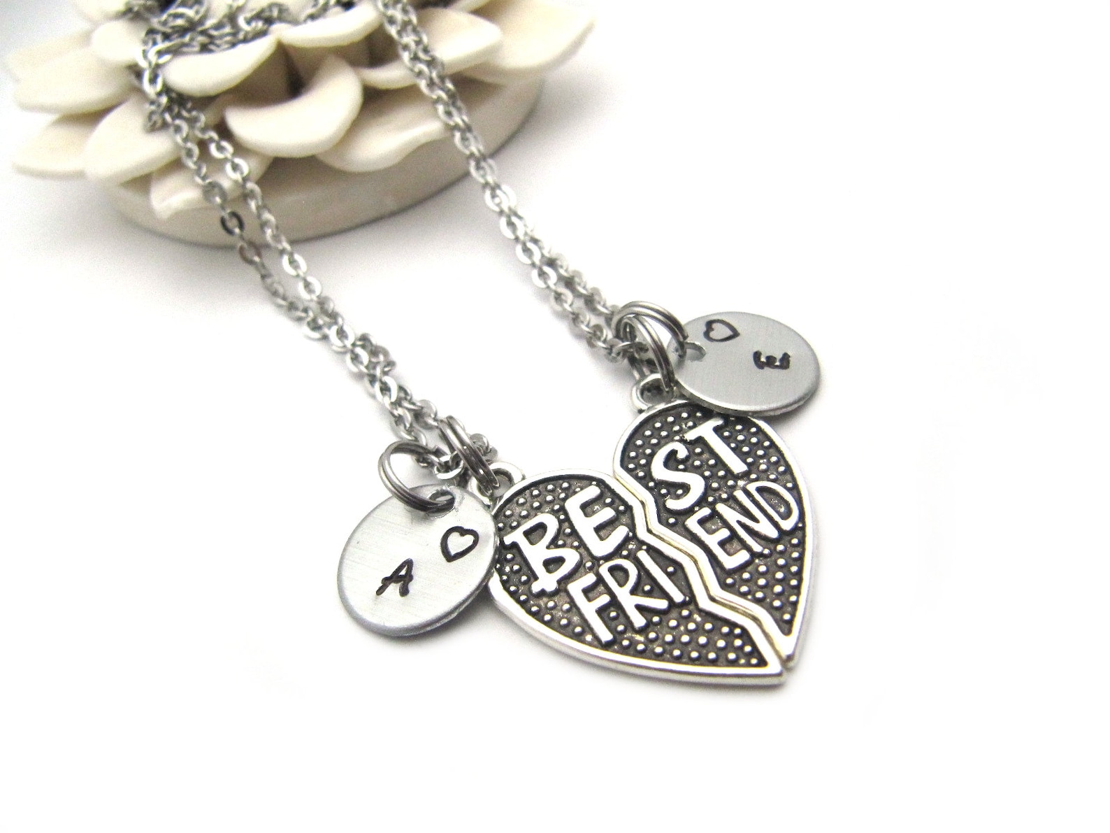 Best friends necklace