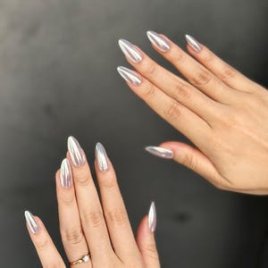 Extra elegant Press on Nails | short Press on Nails | handmade Press on nails | Press on Nails almond |  Press on Nails short | Gel X Nails