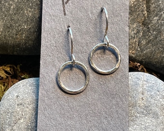 Simple circle minimalist sterling earring