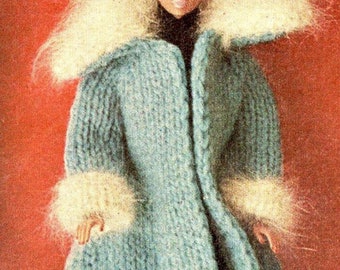 Patrón de tejido para abrigo de invierno de Barbie en PDF, conjunto de chaqueta de piel vintage, ropa para muñecas DIY, descarga instantánea.