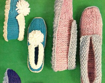 Patrón de tejido para pantuflas estilo cottagecore, pantuflas acogedoras para toda la familia, pantuflas de punto cálidas para el hogar, descarga instantánea en PDF.