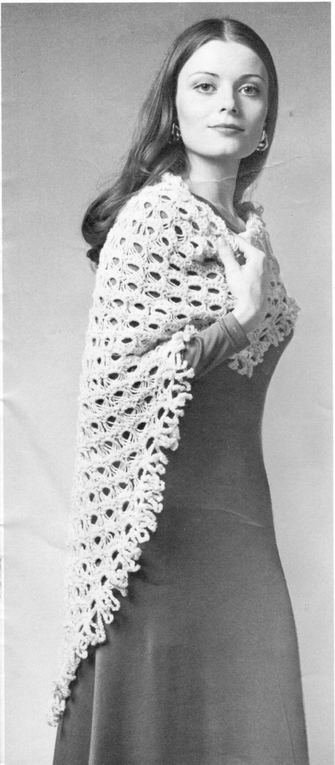 Crochet Pattern Shawl Wrap Scarf Cape Broomstick Broom Stick Lace Triangular Triangle Stole 1950