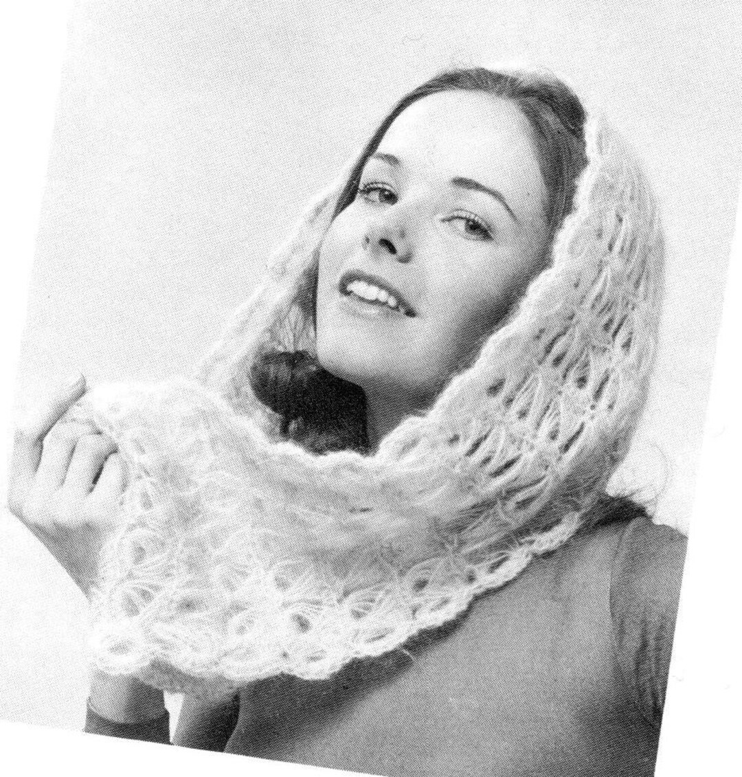 Crochet Pattern Cowl Scarf Broomstick Lace Infinity Scarf Broom Stick 1960 PDF DOWNLOAD the