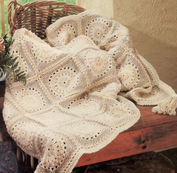Flower Granny Square Crochet Pattern PDF, Easy Daisy Motif, Floral Afghan Blanket Square, Beginner Friendly, Instant Download