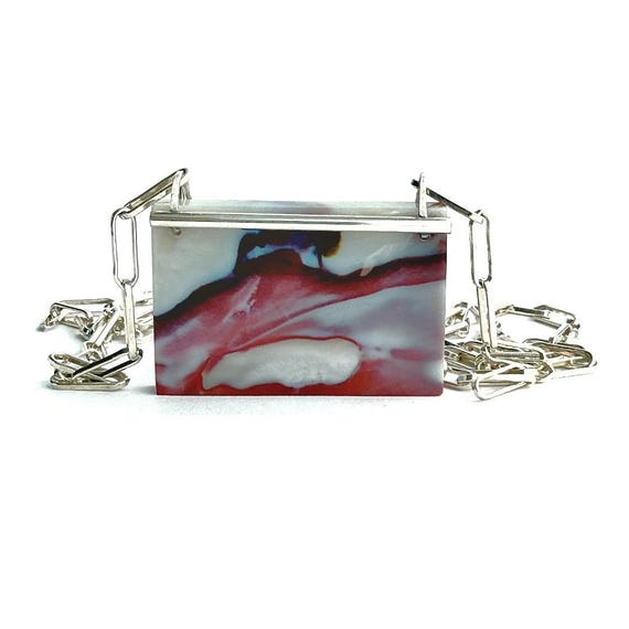 “Akaila” Agate Pendant Necklace