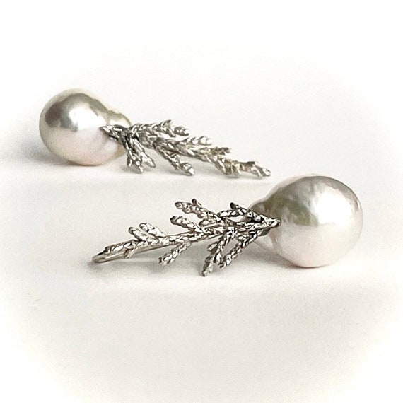 “Cedar” Baroque Pearl Earrings
