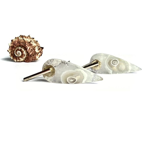 “Promise” Agate Earrings