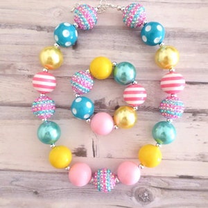 Baby Necklace,Girl Bubblegum Necklace, Toddler Necklace, Girl Chunky Necklace, Baby Chunky Necklace, cake smash, first birthday necklace