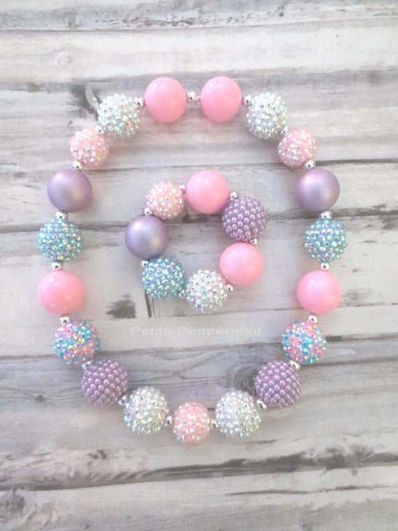 Blue and Pink Pearl Necklace, Chunky Necklace, Girls Jewelry, Little Girls  Bubblegum Necklace, Chunky Bead Necklace, Toddler Jewelry 