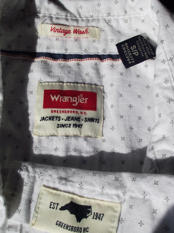 Vintage Wash Wrangler Tuxedo Fitted Long Sleeve C… - image 6